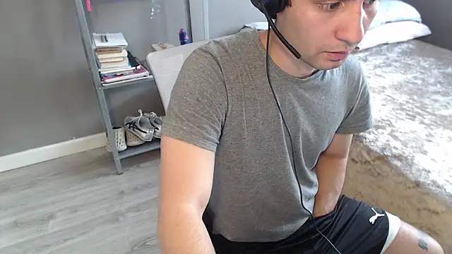 shobitz online show from 22, 4, 2026