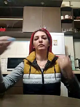 Evadesirex46 online show from 6, 12, 2024