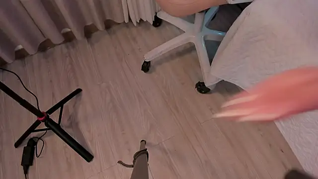 barbara cambels online show from 18, 2, 2026