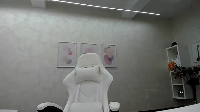 patriciakeys online show from 7, 1, 2025