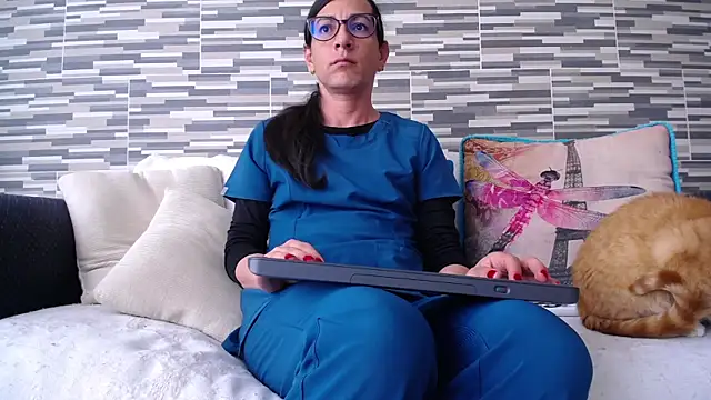 VioletaGomezCo online show from 13, 11, 2025