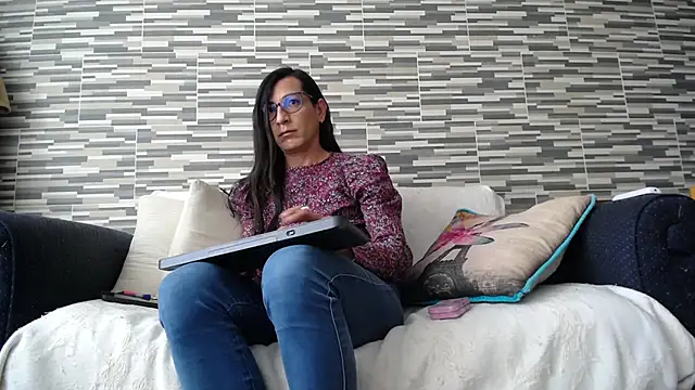 VioletaGomezCo online show from 18, 11, 2025