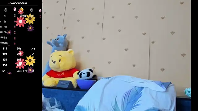 Snapshot of Boni_NeLL__ chatting on 15, 12, 2025 Boni NeLL online show from 15, 12, 2025