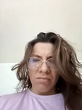 karlamorris  online show from 3, 1, 2025
