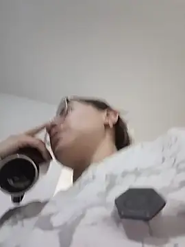 karlamorris  online show from 21, 10, 2025