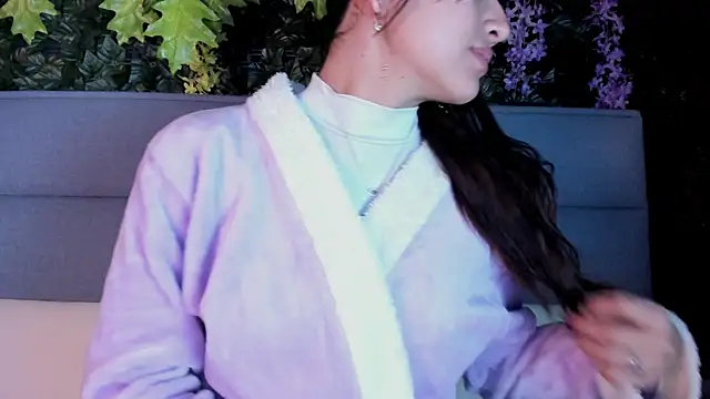 Sophy SmileSweet online show from 28, 1, 2025