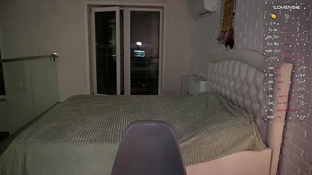 Jantrlatex online show from 21, 9, 2025