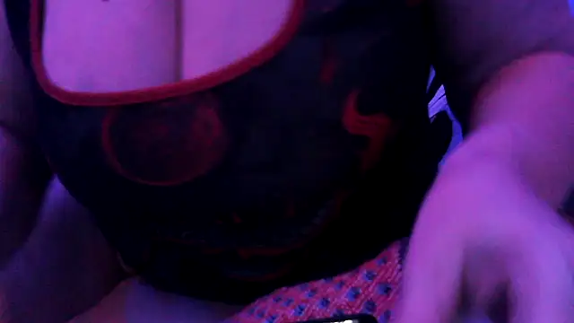 Snapshot of juscjen chatting on 17, 11, 2025 juscjen online show from 17, 11, 2025