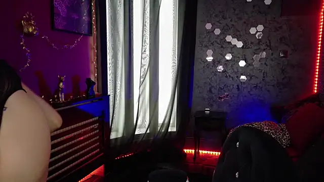 alissa4blonde online show from 12, 5, 2026