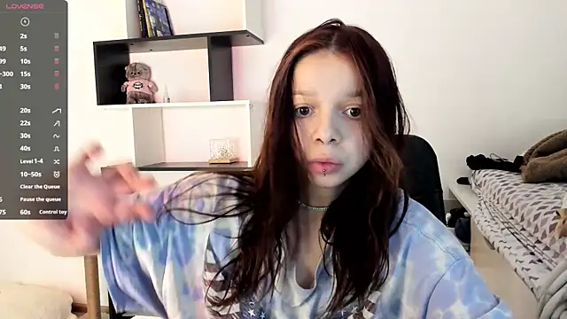 Snapshot of crystal_lilith chatting on 3, 3, 2025 crystal lilith online show from 3, 3, 2025