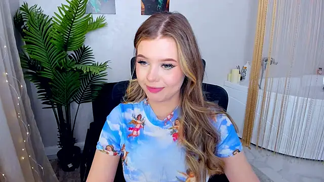 Snapshot of FollowLovee chatting on 15, 2, 2025 FollowLovee online show from 15, 2, 2025