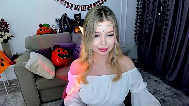 Snapshot of FollowLovee chatting on 31, 10, 2025 FollowLovee online show from 31, 10, 2025