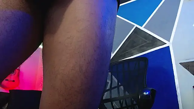 MagnusFrost online show from 1, 10, 2025