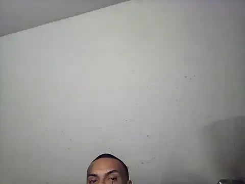 Houstonslong1 online show from 4, 12, 2025