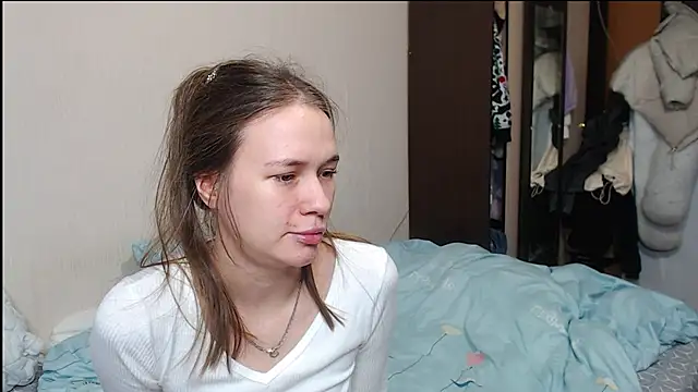 Snapshot of leila_bambi_ chatting on 4, 2, 2025 leila bambi online show from 4, 2, 2025