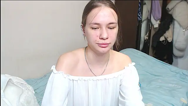 Snapshot of leila_bambi_ chatting on 5, 2, 2025 leila bambi online show from 5, 2, 2025