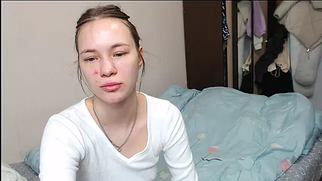 Snapshot of leila_bambi_ chatting on 6, 2, 2025 leila bambi online show from 6, 2, 2025