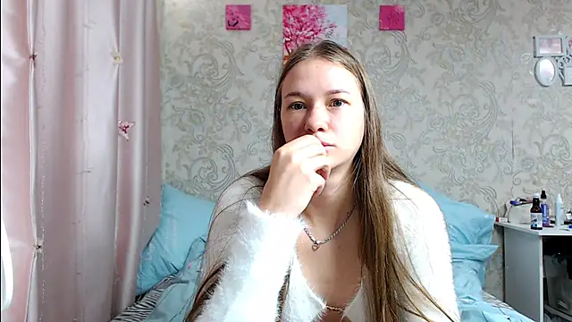 Snapshot of leila_bambi_ chatting on 12, 9, 2025 leila bambi online show from 12, 9, 2025