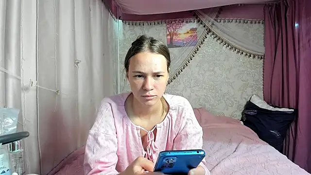 leila bambi  online show from 11, 7, 2026