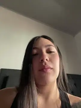 Latina vanessa online show from 23, 2, 2026