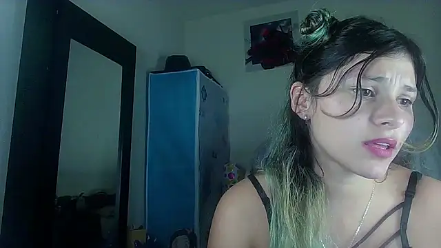 Snapshot of Elith_20 chatting on 3, 3, 2025 Elith 20 online show from 3, 3, 2025