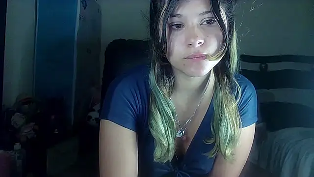 Snapshot of Elith_20 chatting on 20, 3, 2025 Elith 20 online show from 20, 3, 2025