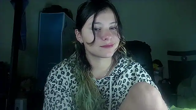 Snapshot of Elith_20 chatting on 21, 3, 2025 Elith 20 online show from 21, 3, 2025