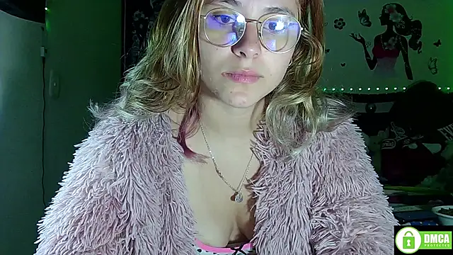 Snapshot of Elith_20 chatting on 17, 11, 2025 Elith 20 online show from 17, 11, 2025