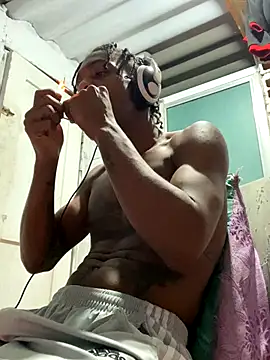 Larry-n-clouds online show from 23, 11, 2025