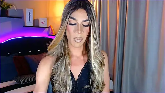 camila hootie online show from 12, 1, 2025