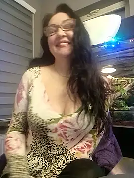 Snapshot of CamilleDesire chatting on 12, 12, 2024 CamilleDesire online show from 12, 12, 2024