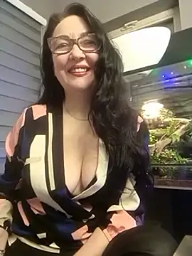 Snapshot of CamilleDesire chatting on 16, 12, 2024 CamilleDesire online show from 16, 12, 2024