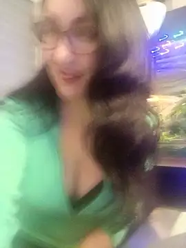 Snapshot of CamilleDesire chatting on 20, 12, 2024 CamilleDesire online show from 20, 12, 2024