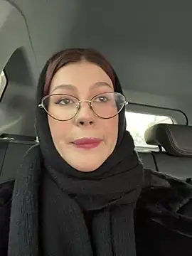 Snapshot of RinaCat chatting on 19, 12, 2024 RinaCat online show from 19, 12, 2024