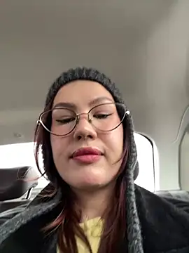 Snapshot of RinaCat chatting on 12, 1, 2025 RinaCat online show from 12, 1, 2025