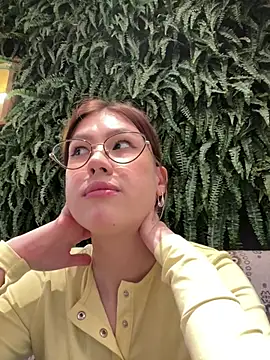 Snapshot of RinaCat chatting on 12, 1, 2025 RinaCat online show from 12, 1, 2025