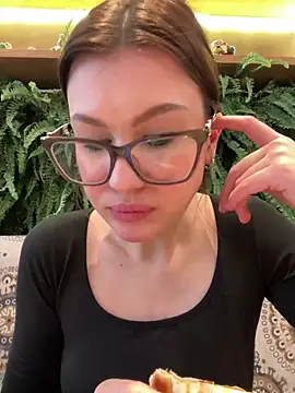 Snapshot of RinaCat chatting on 1, 3, 2025 RinaCat online show from 1, 3, 2025