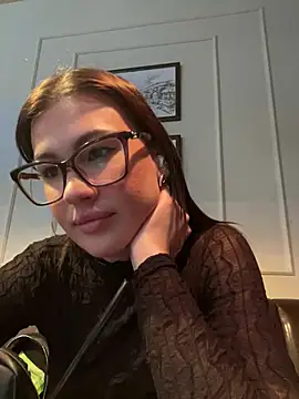 Snapshot of RinaCat chatting on 6, 3, 2025 RinaCat online show from 6, 3, 2025