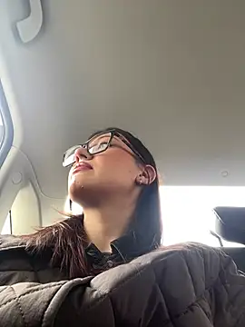 Snapshot of RinaCat chatting on 18, 3, 2025 RinaCat online show from 18, 3, 2025