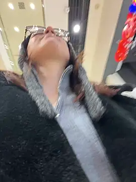 Snapshot of RinaCat chatting on 23, 3, 2025 RinaCat online show from 23, 3, 2025