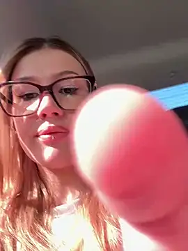 Snapshot of RinaCat chatting on 18, 9, 2025 RinaCat online show from 18, 9, 2025