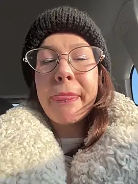 RinaCat online show from 8, 1, 2026