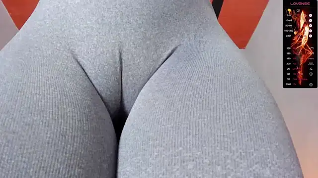 Donnapaul online show from 2, 11, 2025