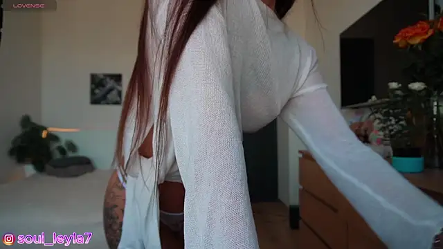 Snapshot of Sola_LI chatting on 11, 9, 2025 Sola LI online show from 11, 9, 2025