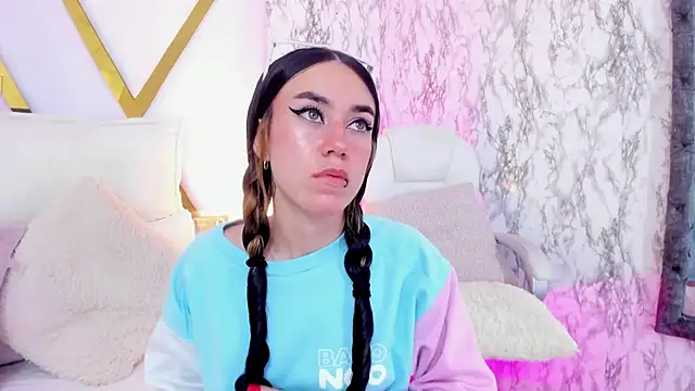 Snapshot of Athziry_ chatting on 13, 1, 2025 Athziry online show from 13, 1, 2025