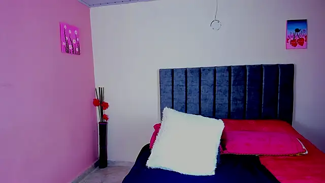 KayllaEvanss  online show from 3, 12, 2024