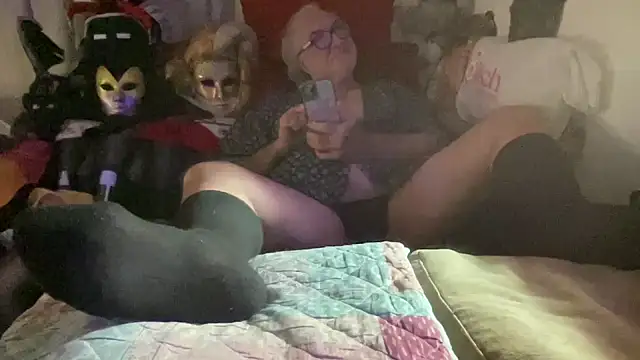 EroticVenetian online show from 2, 12, 2025