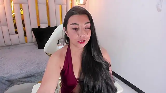 Karla hernandez  online show from 27, 1, 2025