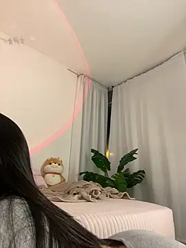 Snapshot of montmariana chatting on 14, 2, 2025 montmariana online show from 14, 2, 2025