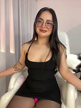 Snapshot of montmariana chatting on 26, 2, 2025 montmariana online show from 26, 2, 2025